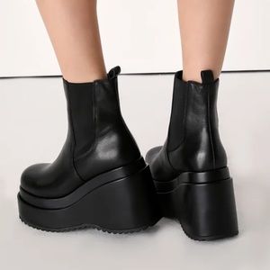 Steve Madden Platform Boots - Burning Man